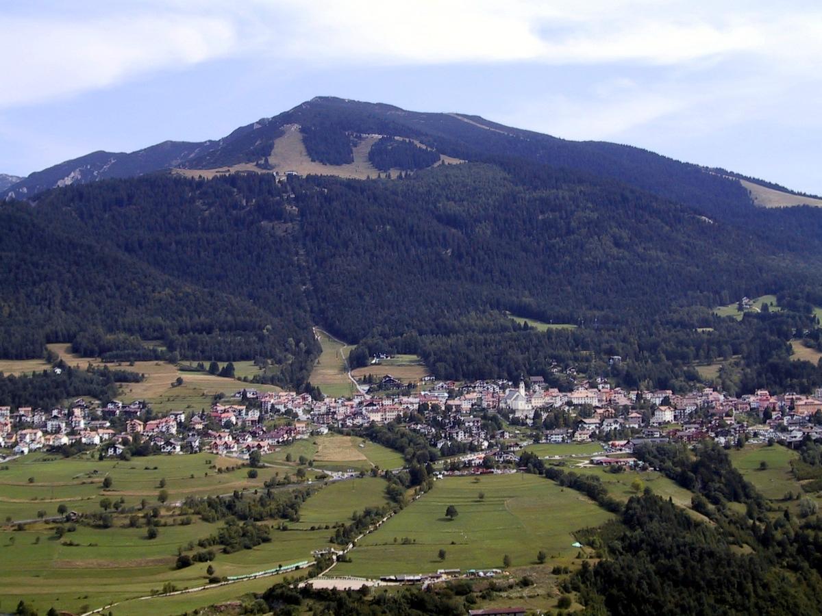 Alpine Smart Residence Folgaria Exterior photo