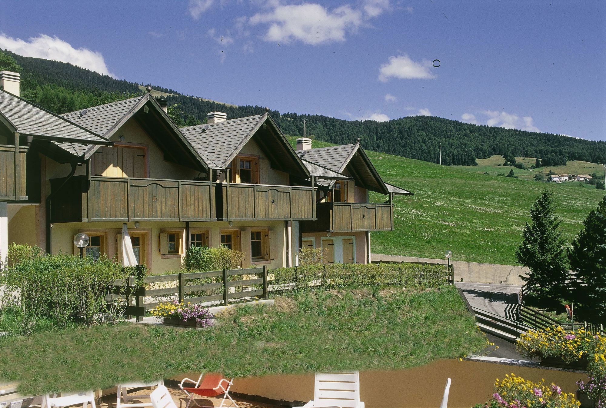 Alpine Smart Residence Folgaria Exterior photo